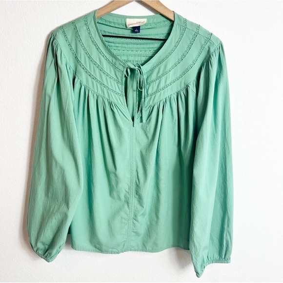 UNIVERSAL THREAD WOMEN'S GREEN LONG SLEEVE BLOUSE SIZE LARGE - Picture 2 of 7